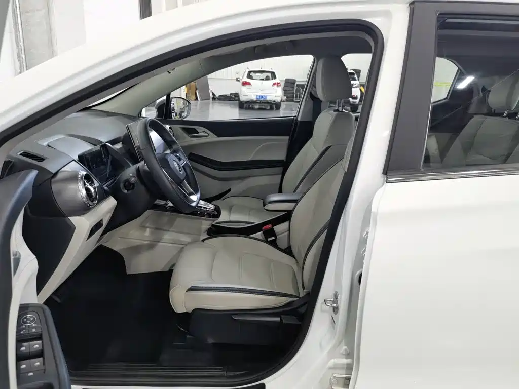 BYD Yuan Pro 2022 2021 401KM Luxury Model