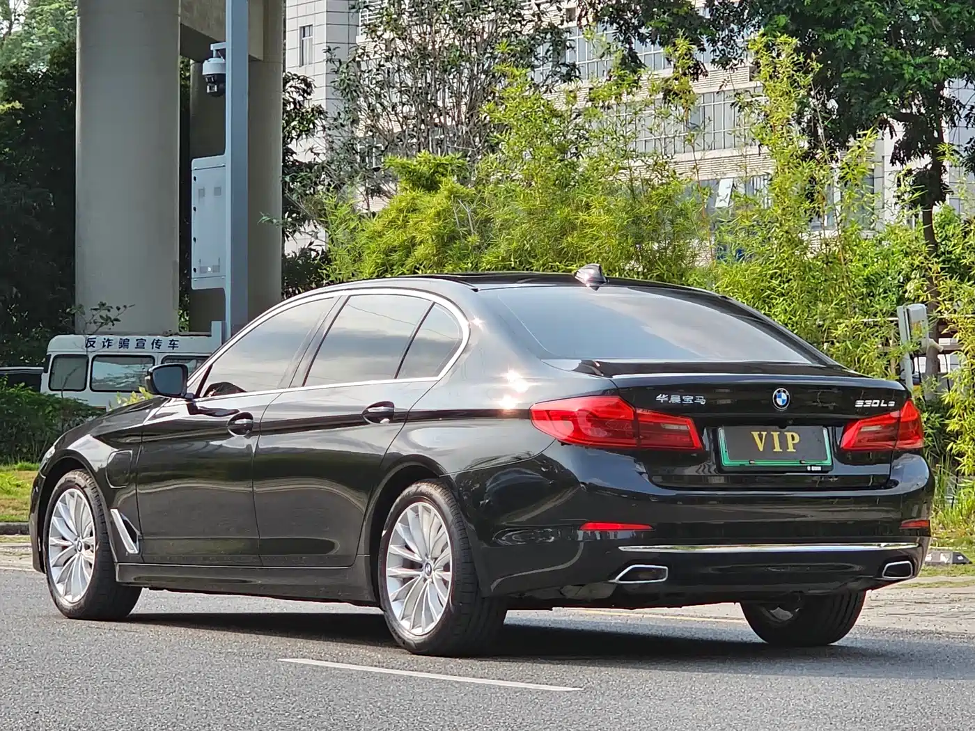 BMW 5 SERIES NEW ENERGY