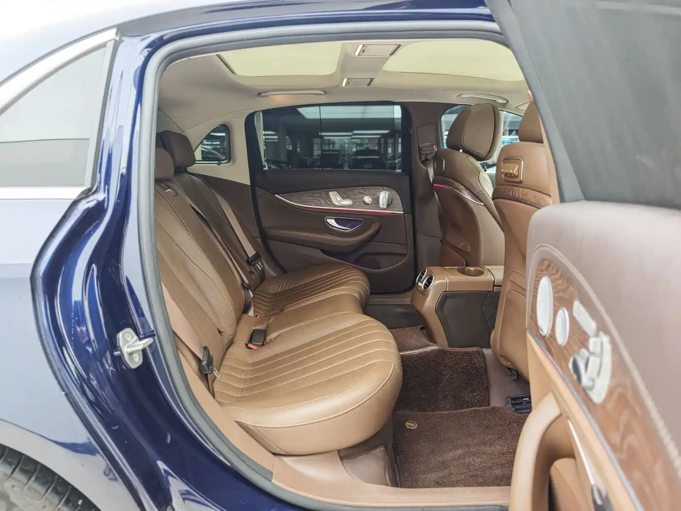 Mercedes-Benz E-Class 2020 Facelift E 300 L Exclusive фото 9