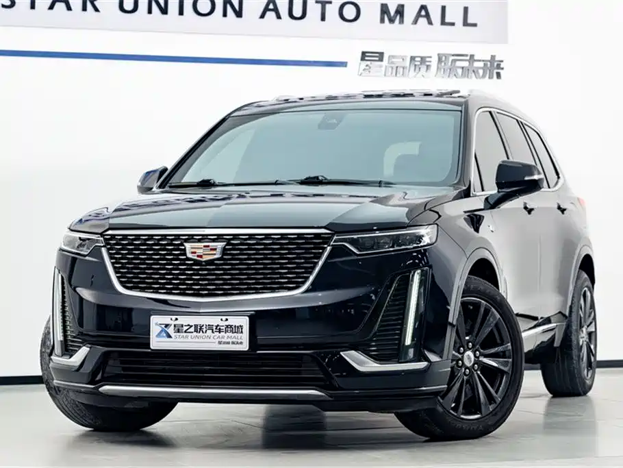 CADILLAC XT6
