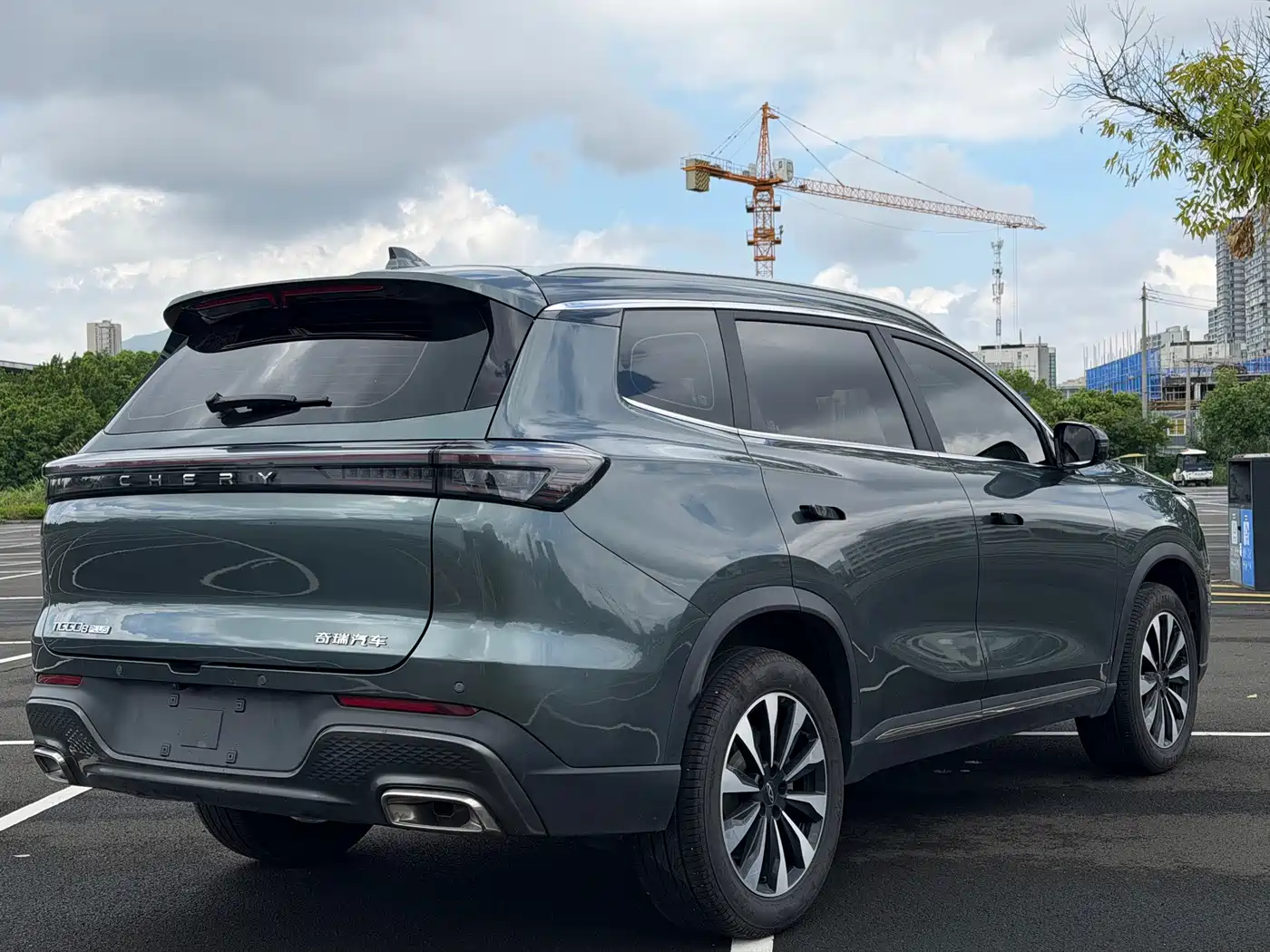 Chery Tiggo 8 PLUS 2025 2025 290TGDI DCT Luxury 5-seater