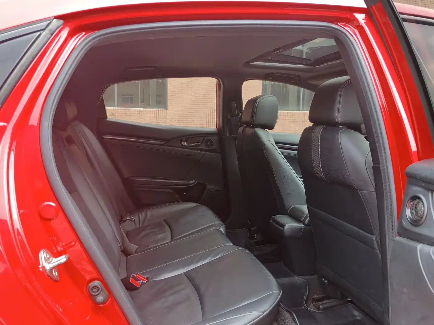 Photo 12 - Honda Civic