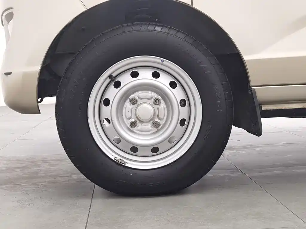 Wuling Motors Wuling Rongguang S 2023 2023 1.5L Base 5/7 Seater