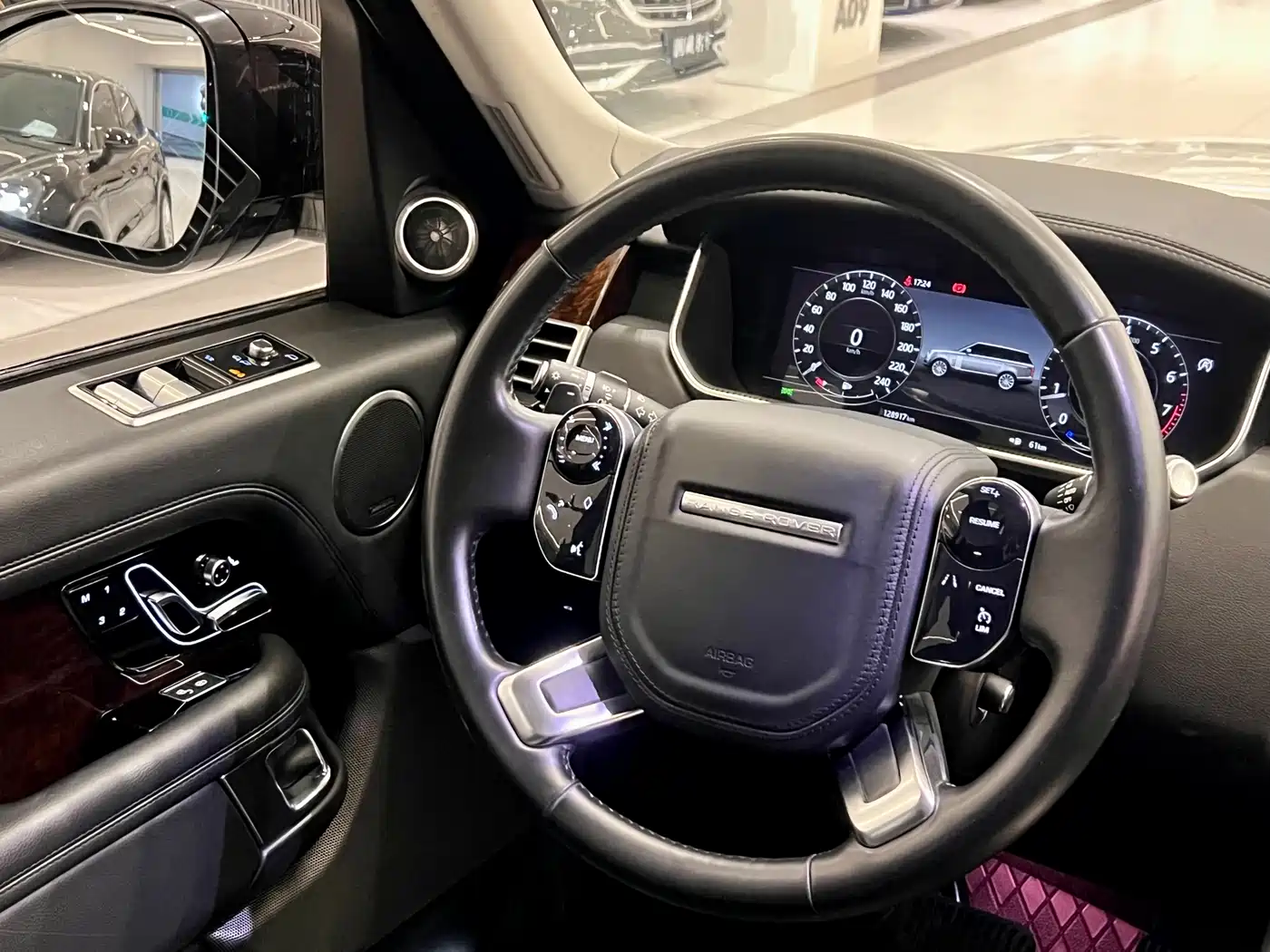 Land Rover Range Rover 2020 3.0 L6 Shengshi Edition фото 6