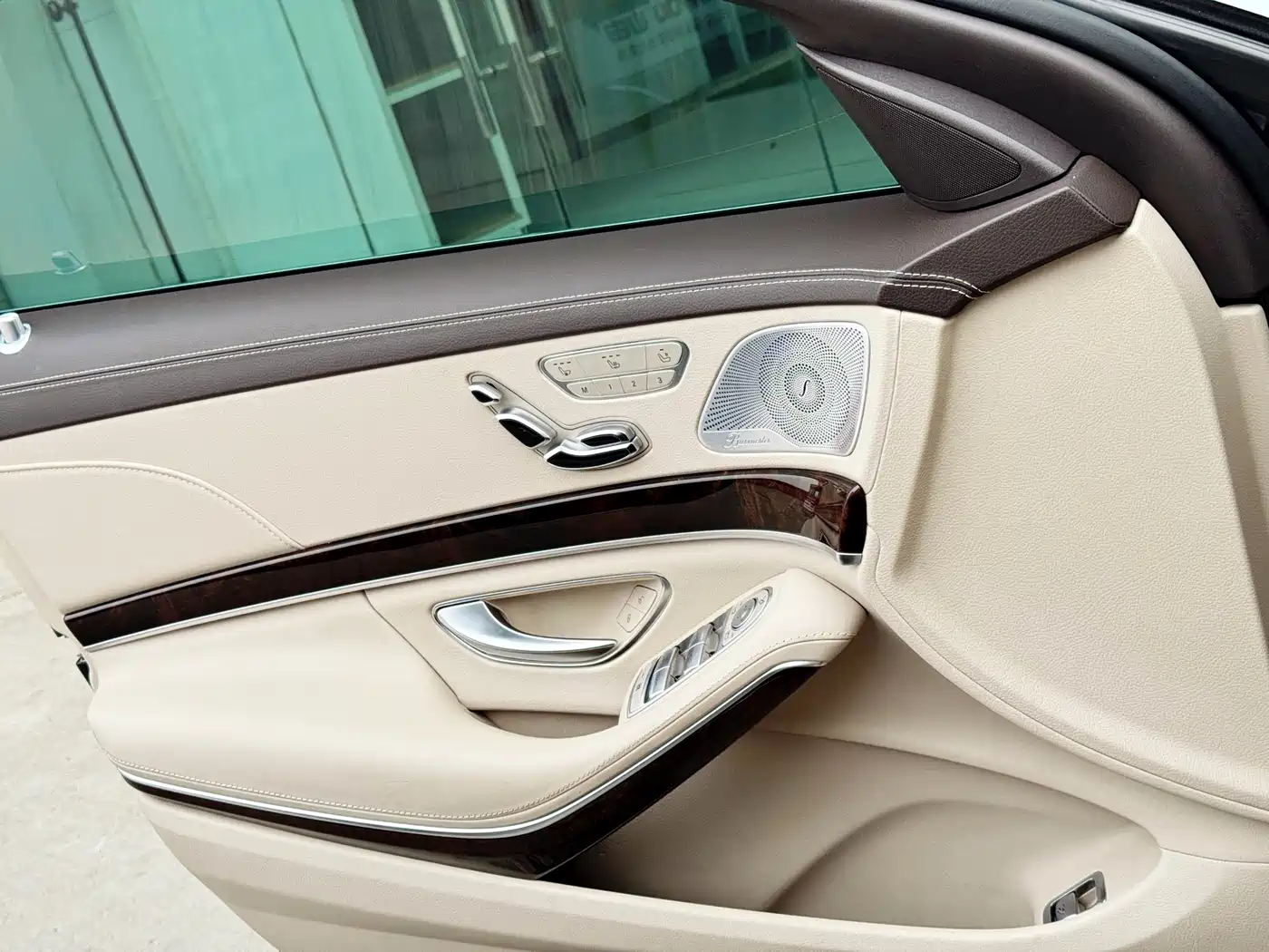 Mercedes-Benz Maybach S-Class 2016 S 400 4MATIC фото 15