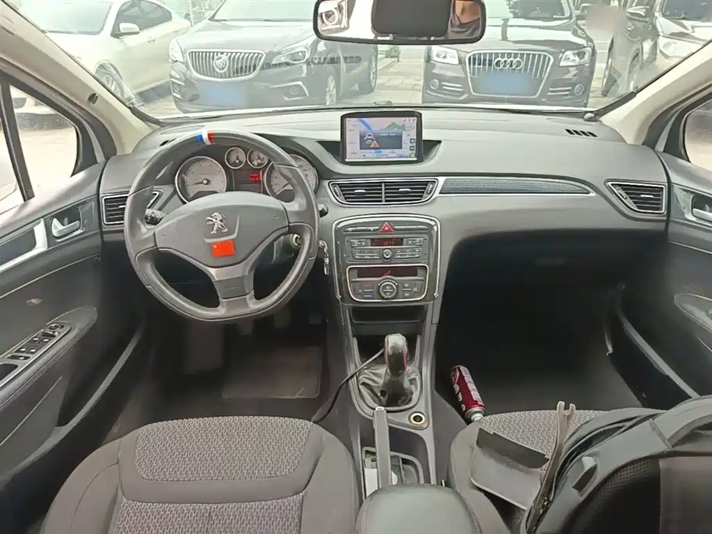 Peugeot 308 2014 Model Joy Edition Classic 1.6L Manual Trend Style фото 10