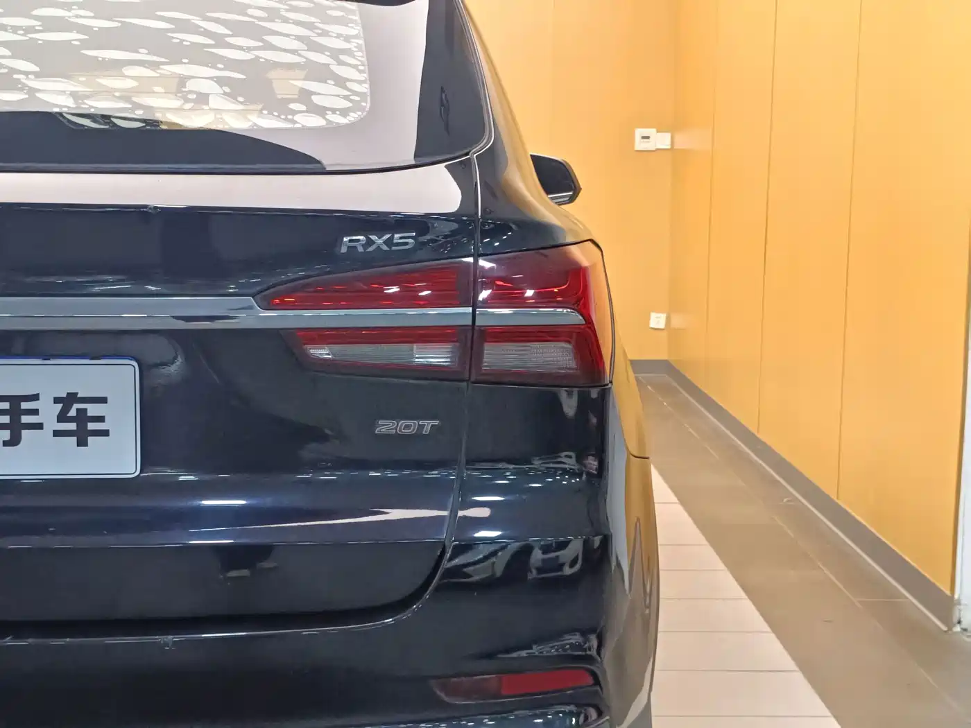 Фото 24 - Roewe RX5