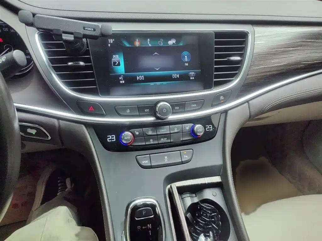 Buick LaCrosse 2016 Facelift 20T Leading фото 6