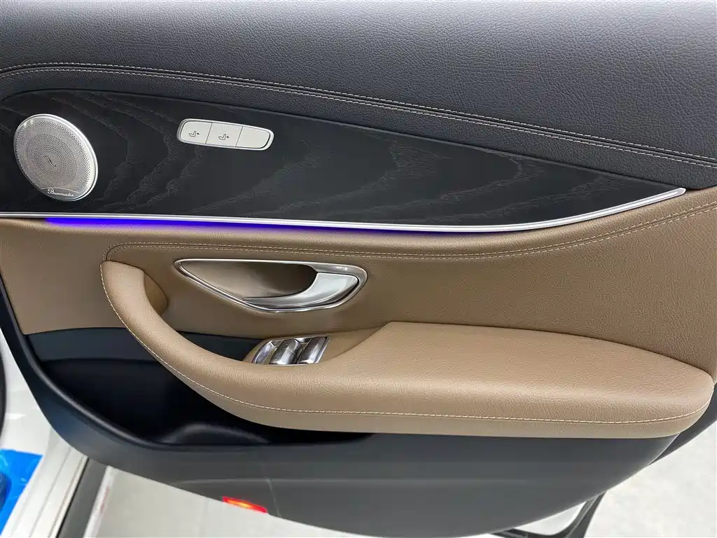 Mercedes-Benz E-Class 2021 E 300 L Sport Fashion фото 22