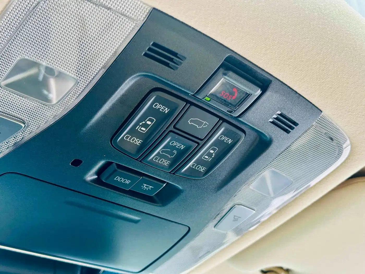 Toyota Vellfire 2021 2021 Crown Hybrid 2.5L HV Supreme Edition
