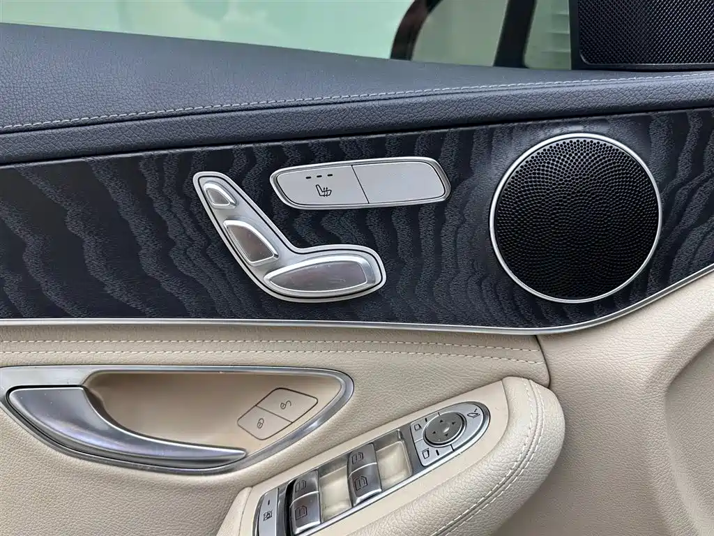 Mercedes-Benz C-Class 2019 Facelift C 260 L Sport фото 15
