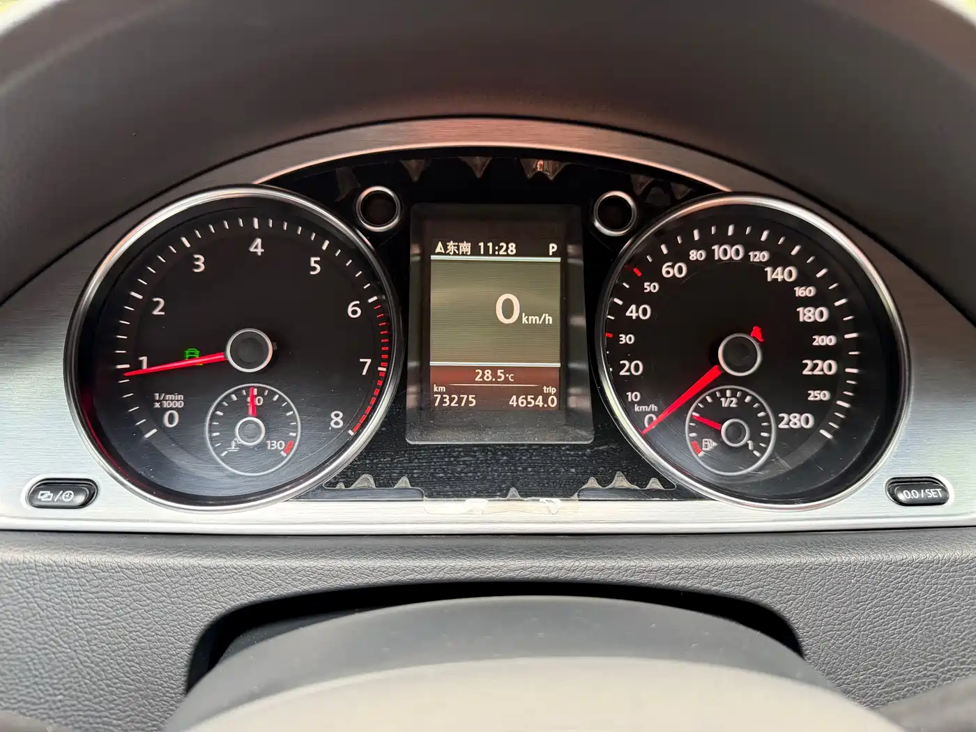 Volkswagen FAW-Volkswagen CC 2013 2.0TSI Ultimate фото 12