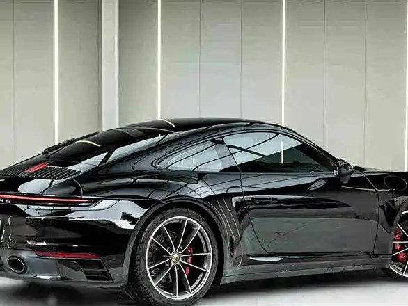 Фото 7 - Porsche 911