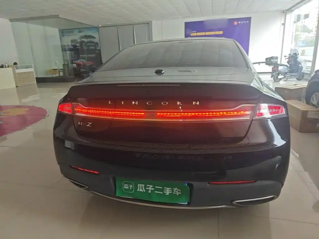 Lincoln MKZ 2021 2020 2.0T Premium Edition