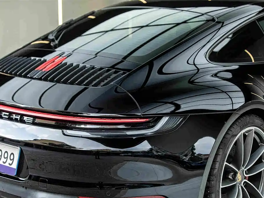 Фото 6 - Porsche 911