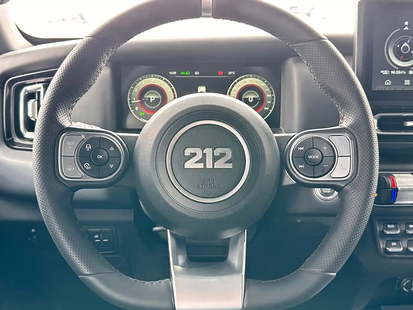 212 T01 2025 2025 2.0T Changfeng
