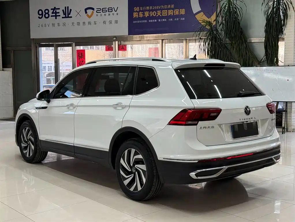 Volkswagen Tiguan L 2023 280TSI 2WD Trend Limited Edition фото 6