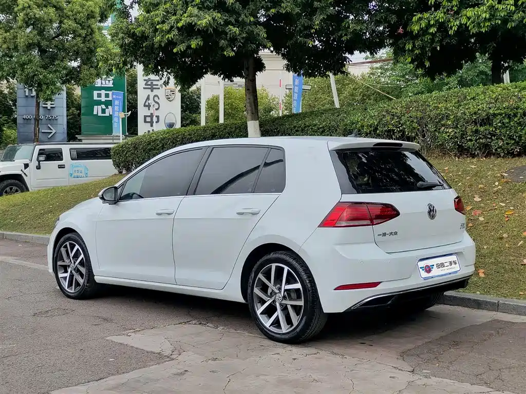Volkswagen Golf 2020 280TSI DSG Comfort фото 4