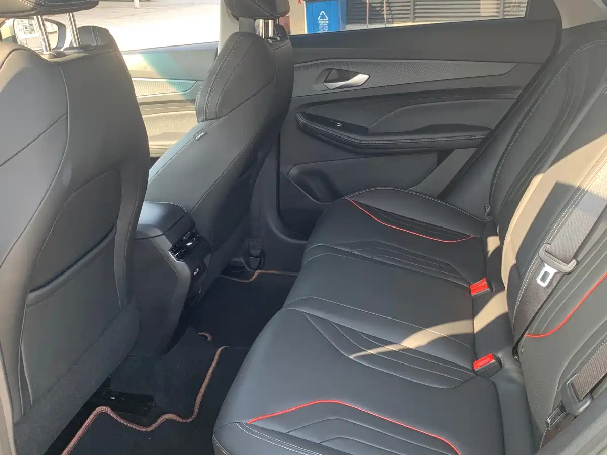 GEELY AUTOMOBILE BINRUI