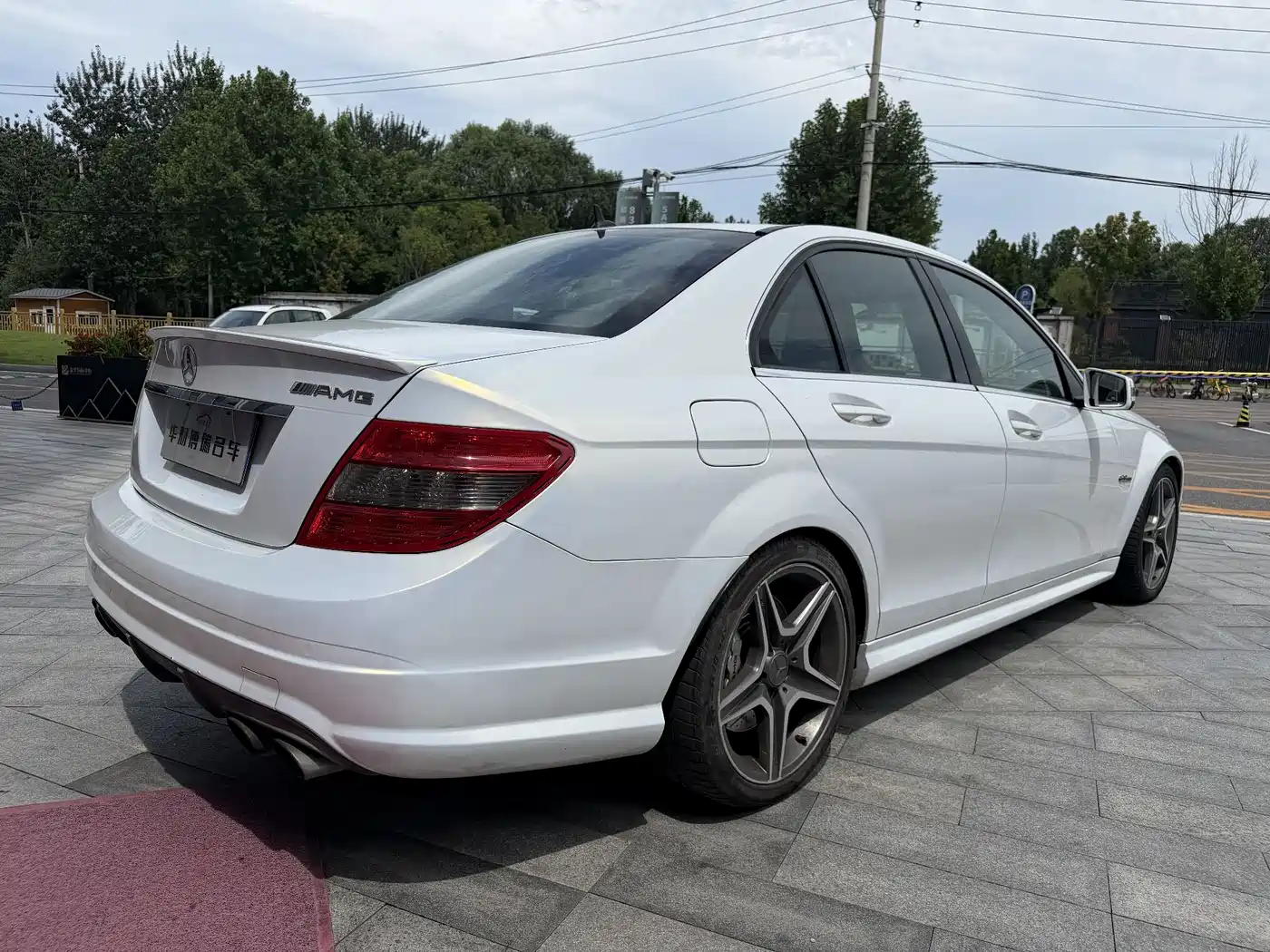 Mercedes-Benz C-Class AMG 2010 2009 AMG C 63 Dynamic