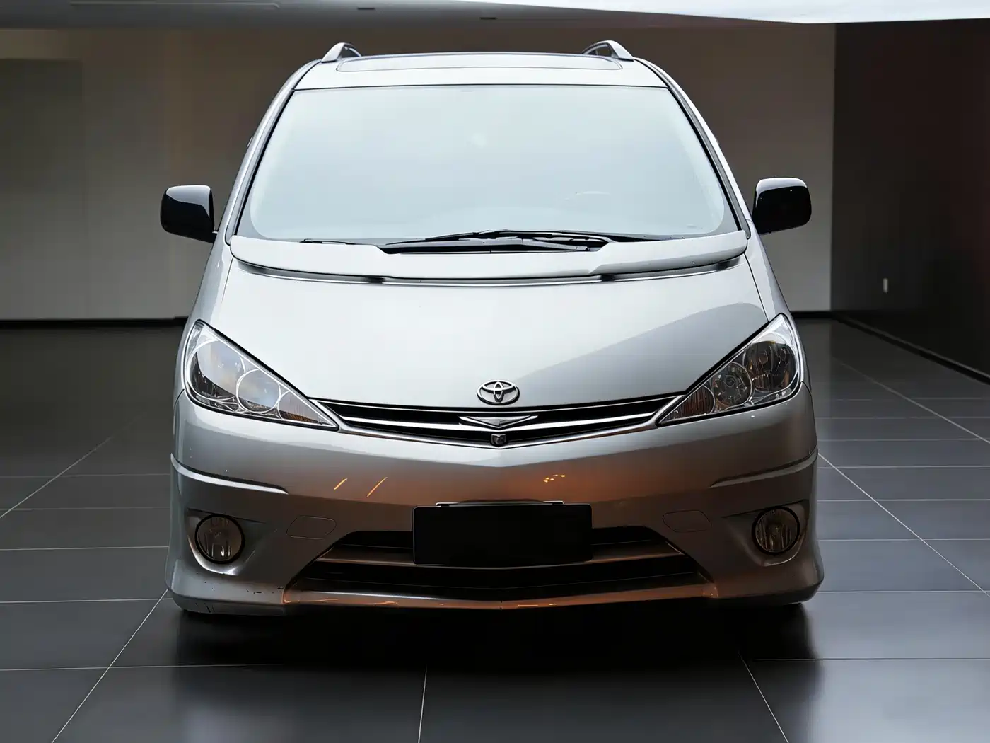 Toyota Previa фото 2