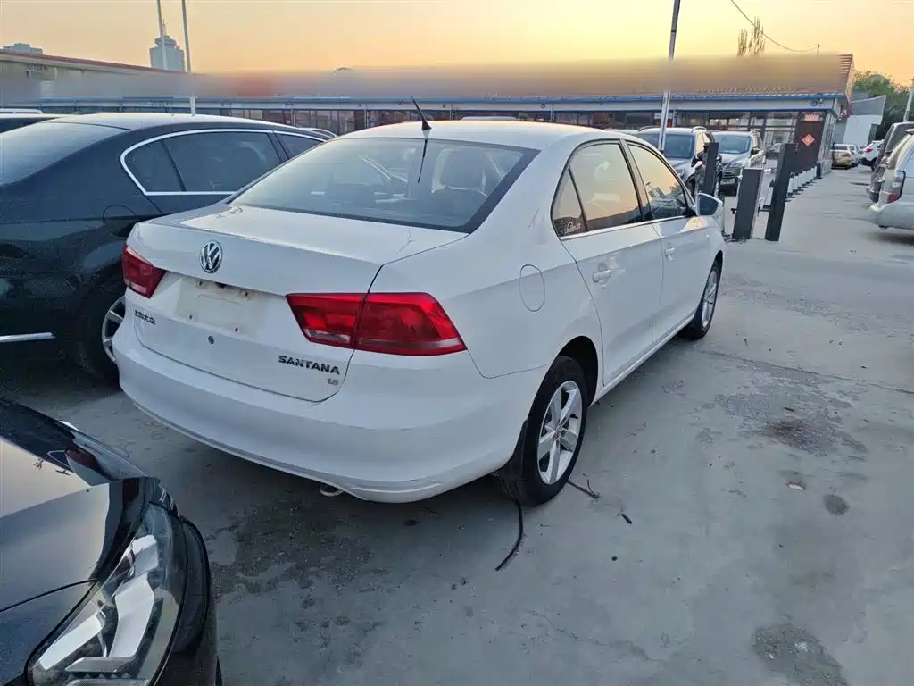 Volkswagen Santana 2013 1.6L Manual Comfort Edition фото 25