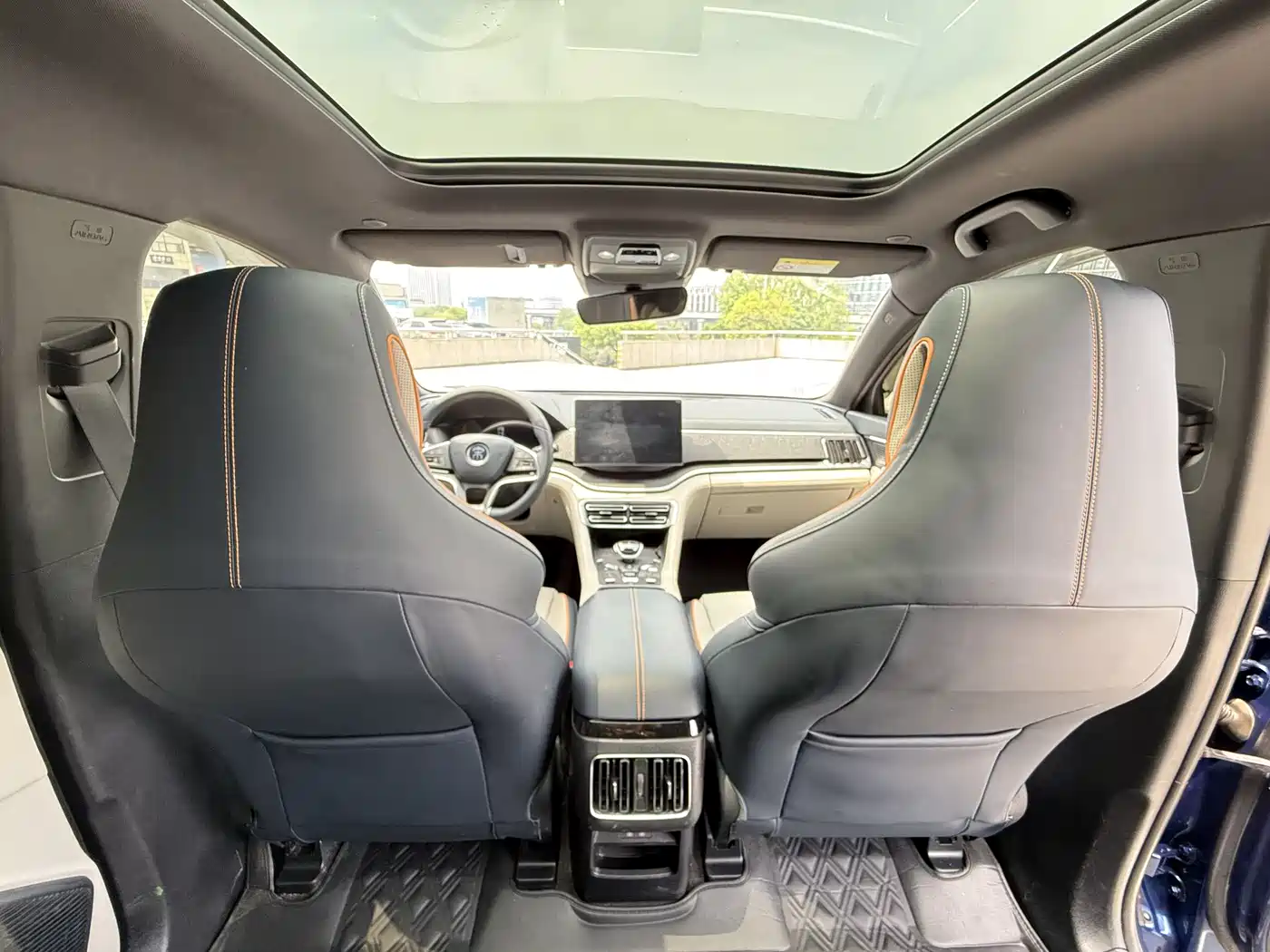 BYD Song PLUS PHEV 2021 DM-i 110KM Flagship PLUS фото 17