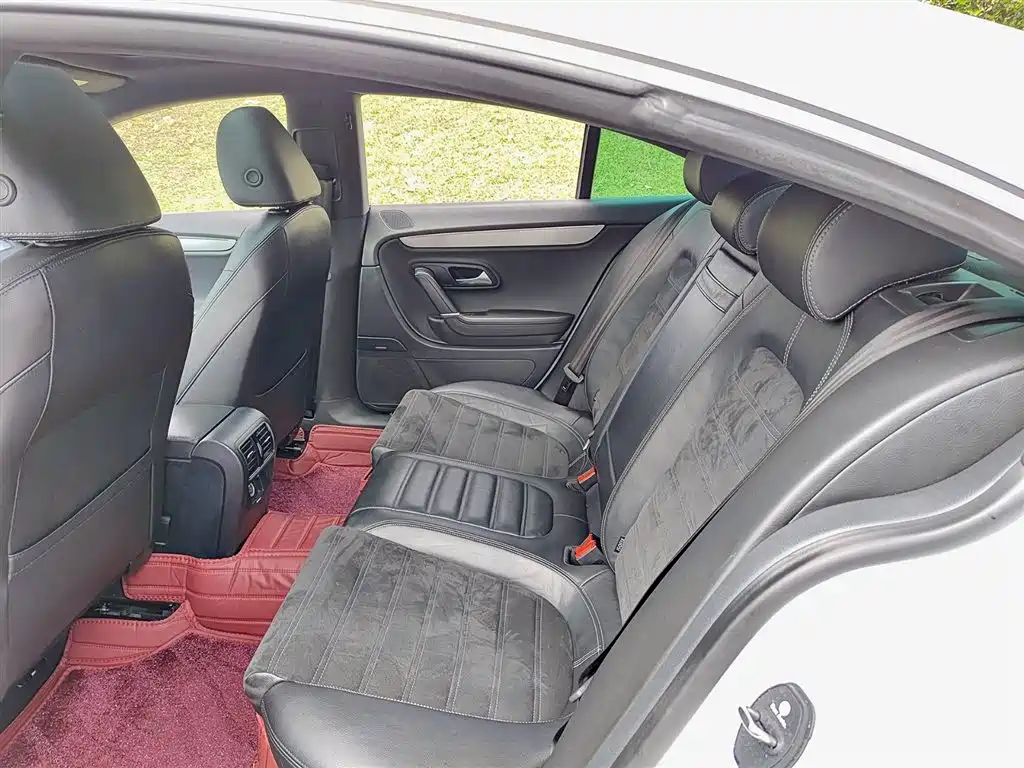 Volkswagen FAW-Volkswagen CC 2016 Model 1.8TSI Luxury фото 8