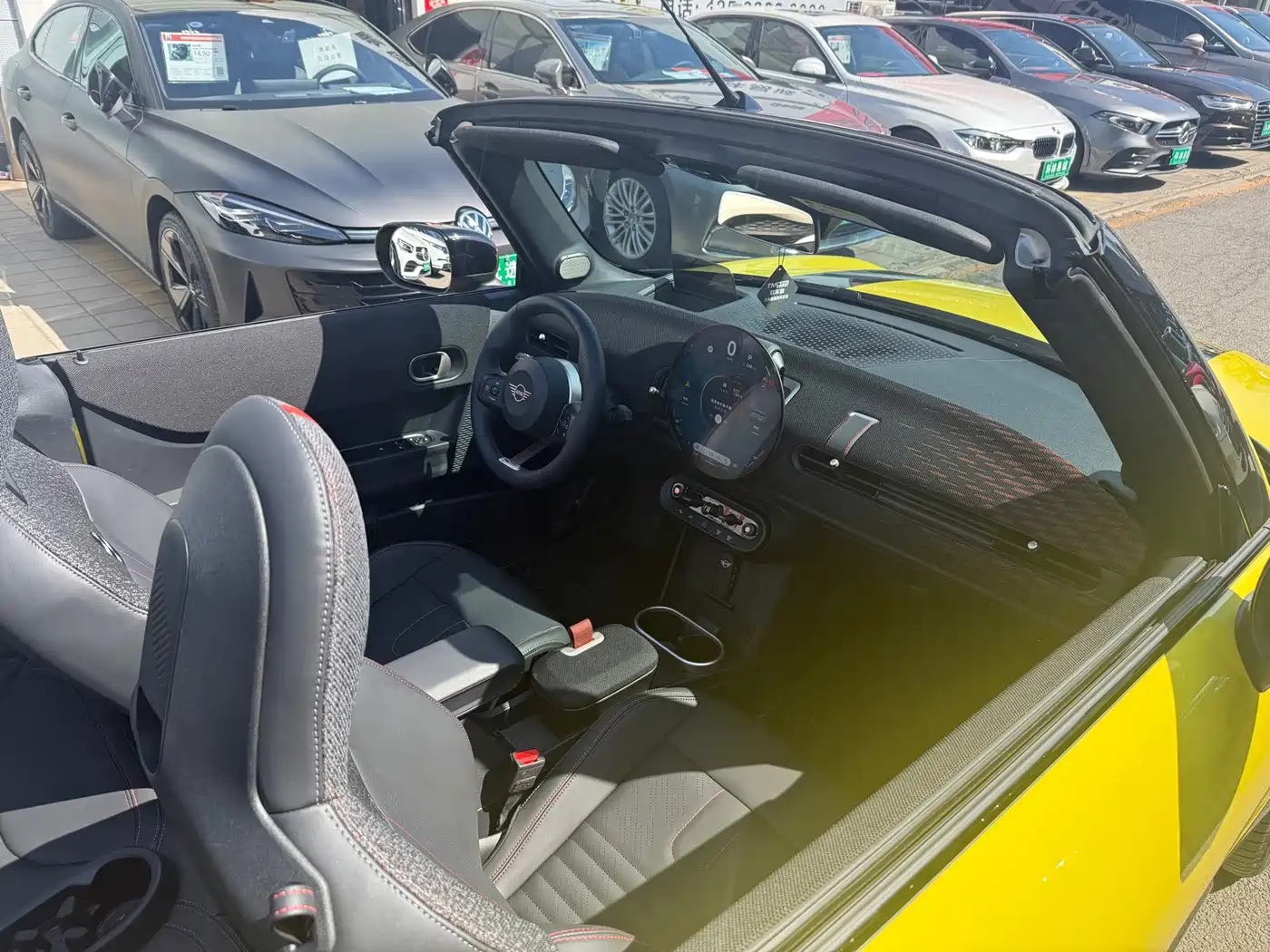 MINI MINI 2025 2025 2.0T COOPER S CABRIO Racer
