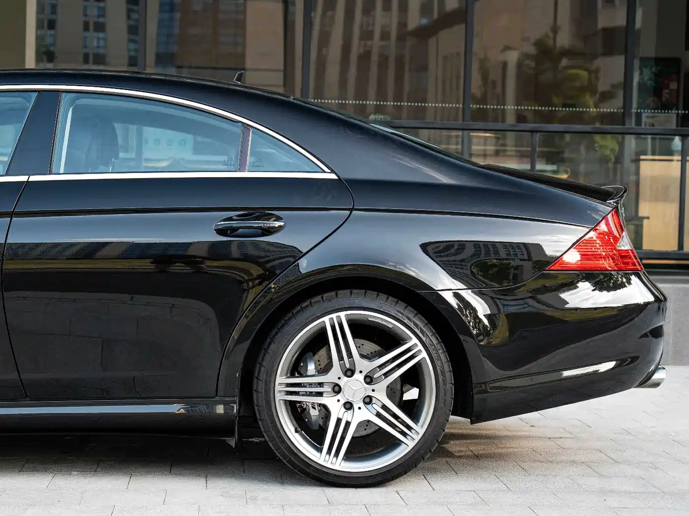 Mercedes-Benz CLS AMG 2008 AMG CLS 63 фото 6