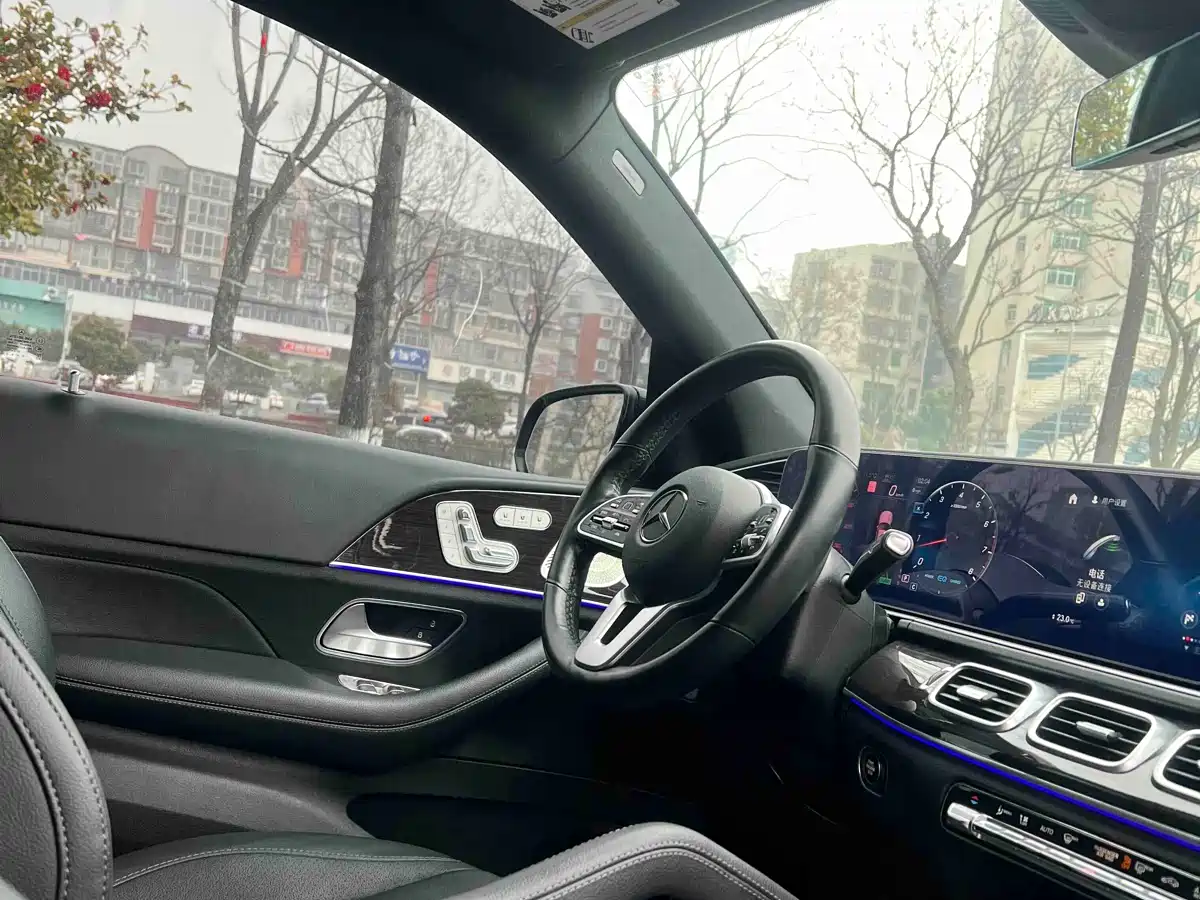 Mercedes-Benz GLS 2022 GLS 450 4MATIC Fashion фото 12