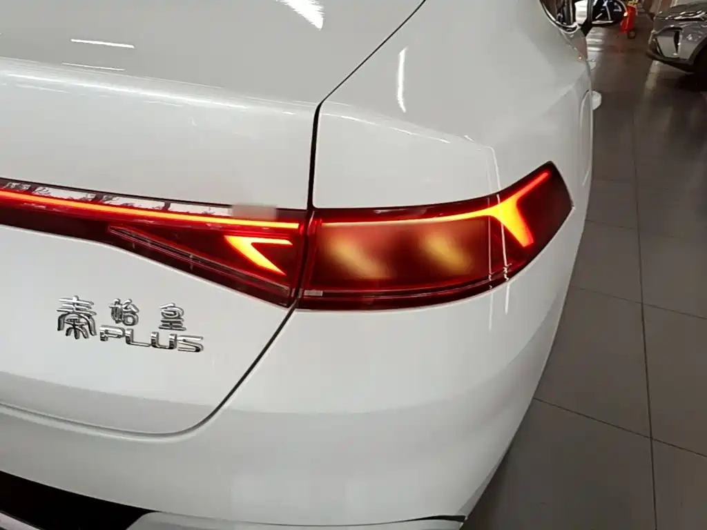 BYD Qin PLUS 2021 2021 DM-i 55KM Premium