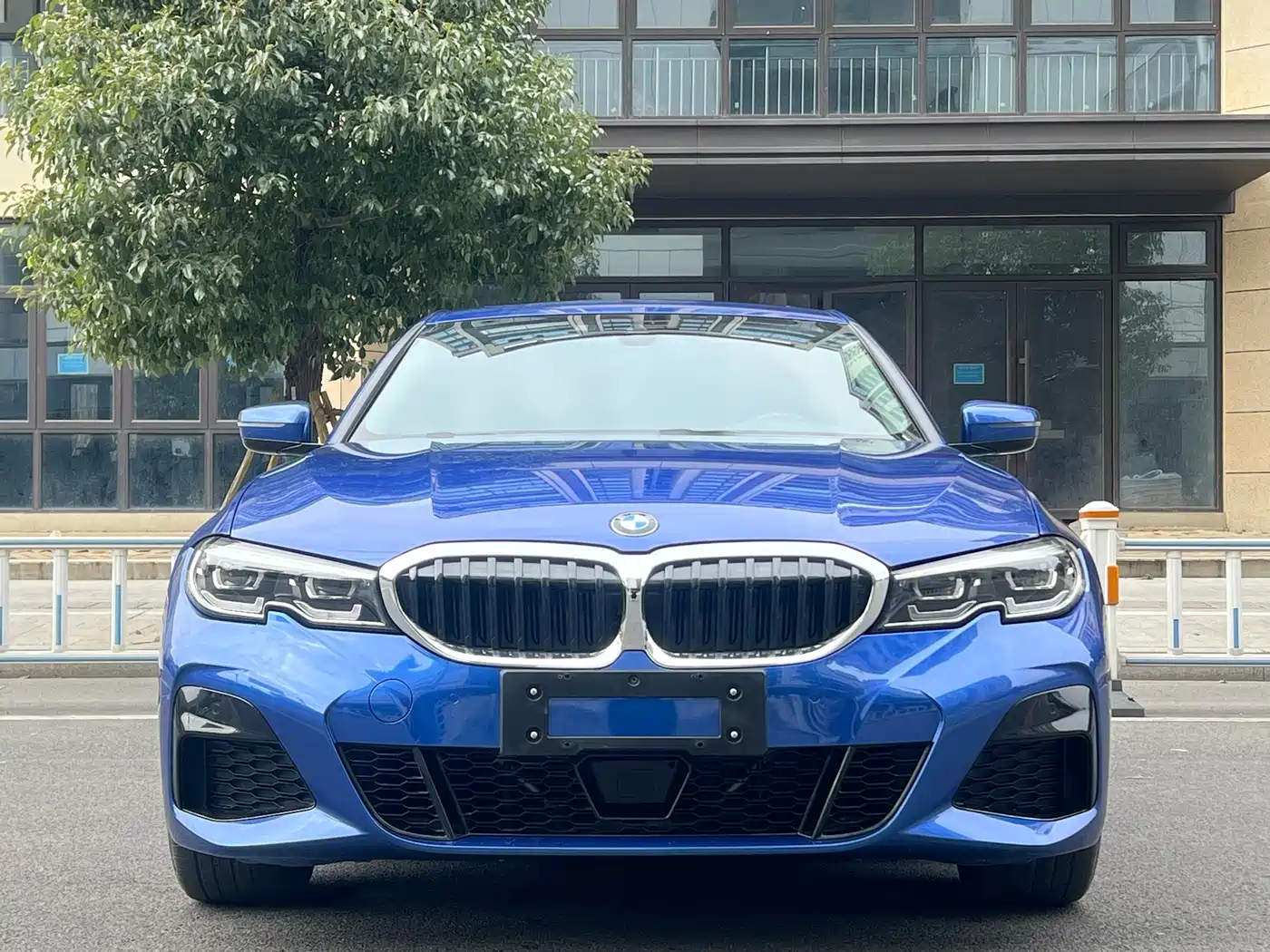 BMW 3 Series 2021 Facelift 325Li M Sport Package фото 2