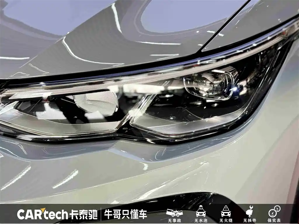 Volkswagen Golf 2023 Model 280TSI DSG R-Line фото 11