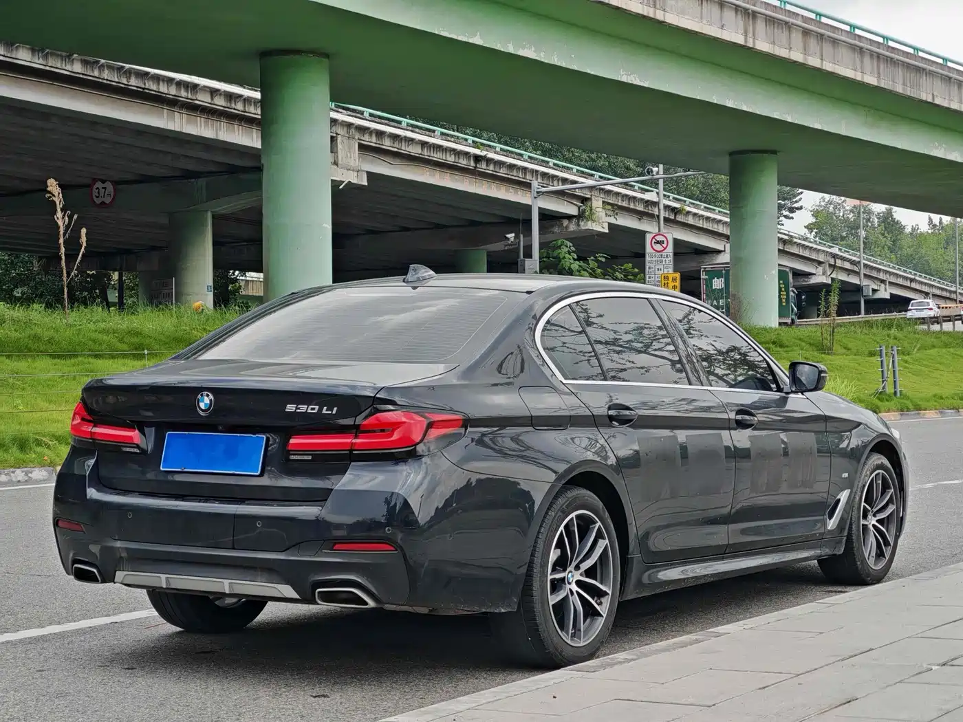 BMW 5 Series 2022 Facelift 525Li M Sport Package фото 6