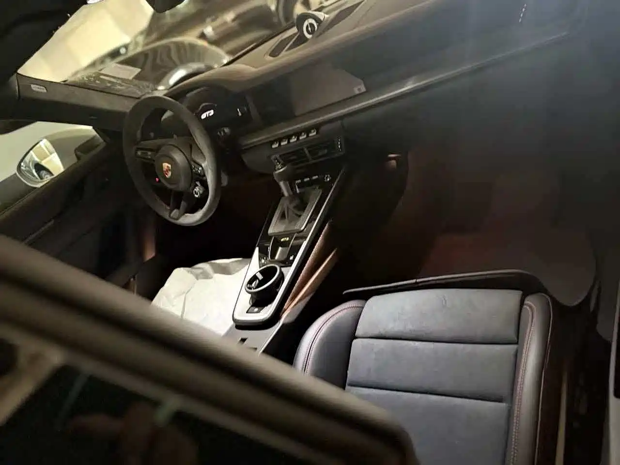 Porsche 911 2025 GT3 4.0L фото 4