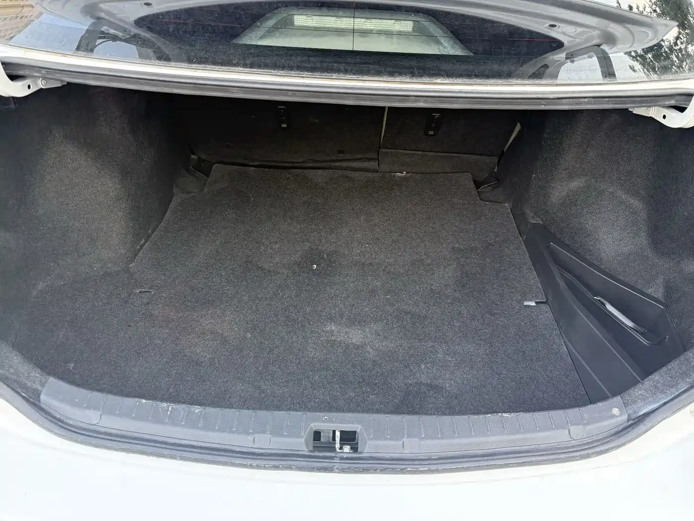 Toyota Corolla 2013 Special Edition 1.6L Auto Ultimate Cool GL фото 13