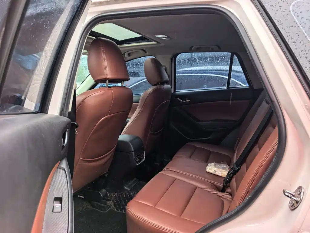 Фото 8 - Mazda CX-5