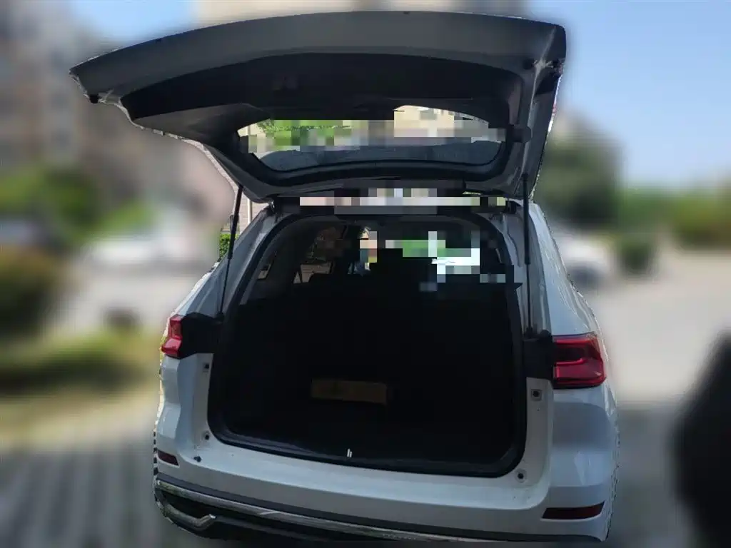 Haval M6 2023 PLUS 1.5T Manual Elite Smart Connect фото 10