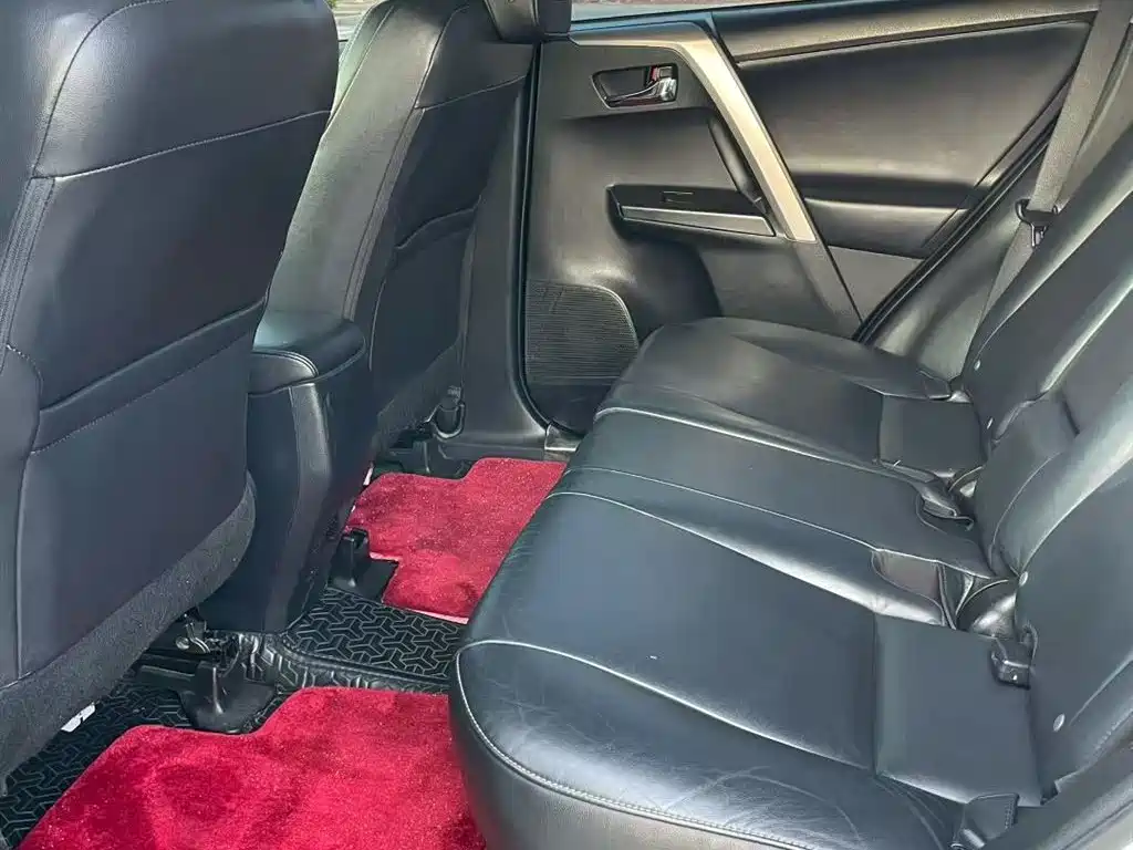 Toyota RAV4 Rongfang 2016 2.0L CVT 2WD Smart (China V) фото 17