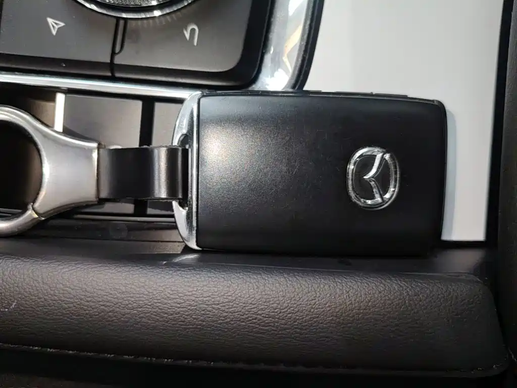 صورة 9 - Mazda Mazda 3