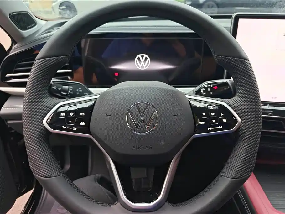 Volkswagen Passat 2025 Pro 380TSI Dragon Prestige Edition фото 15