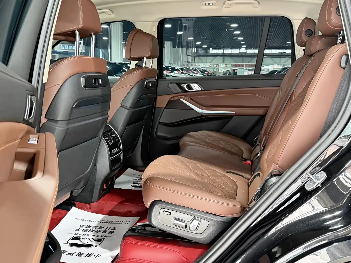 BMW X7 2023 xDrive40i Leading Luxury Package фото 11