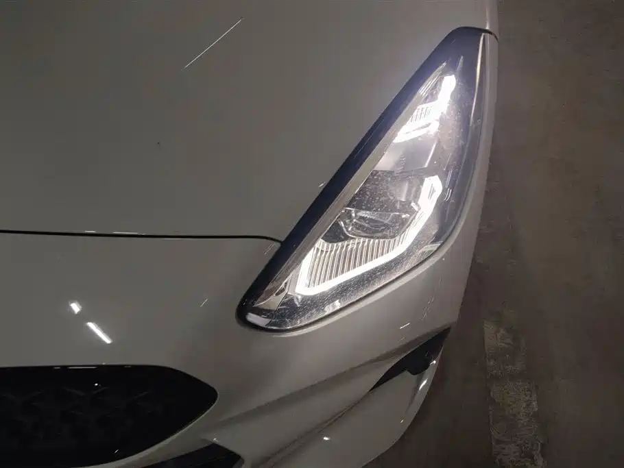 BMW Z4 2022 sDrive 25i M Sport Shadow Edition фото 5