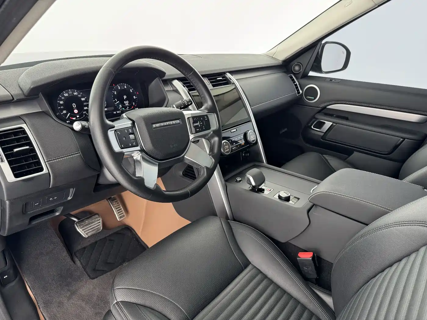 Land Rover Discovery 2024 2024 360PS Dynamic SE