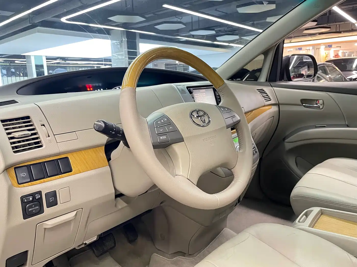 Toyota Previa 2007 3.5L 7-Seater Luxury фото 17