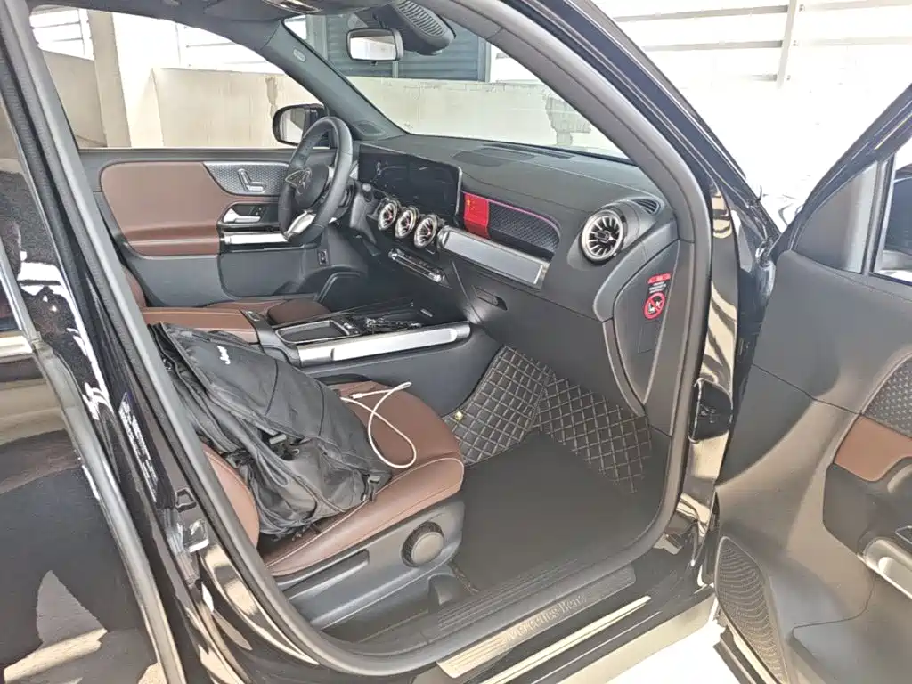 Mercedes-Benz GLB 2025 2025 GLB 220 Dynamic