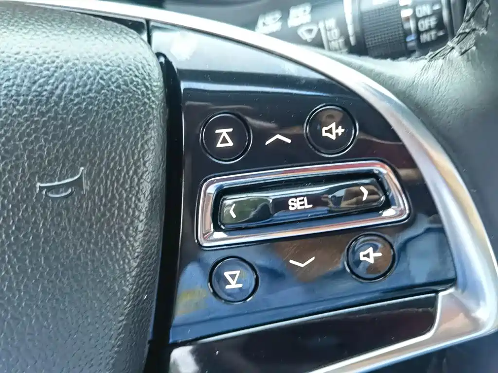 Cadillac SRX 2015 2014 3.0L Comfort Model