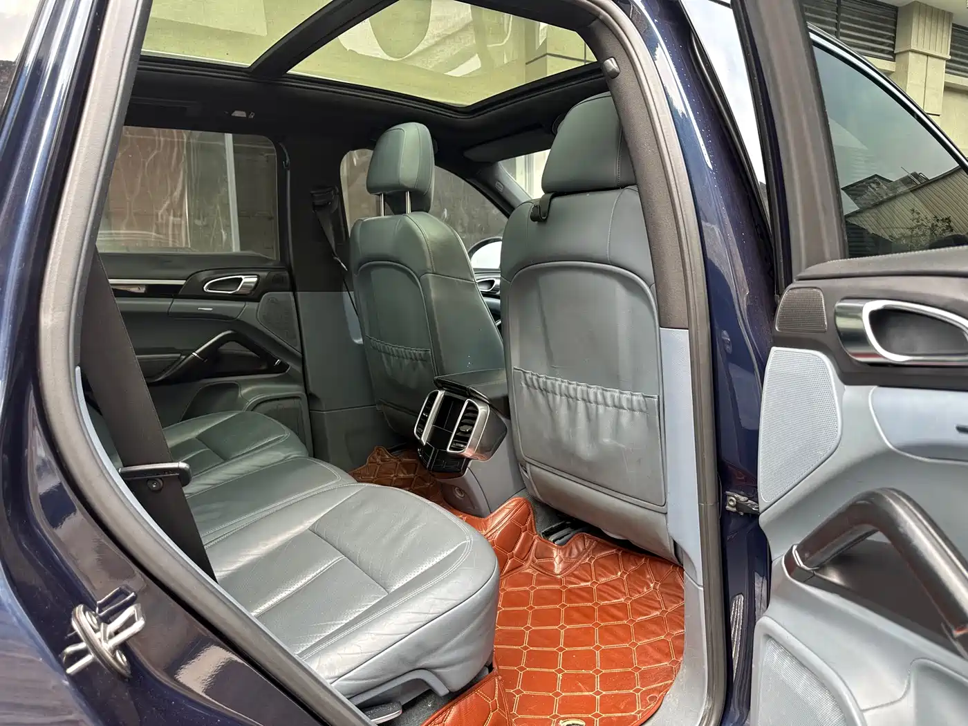 Porsche Cayenne 2011 Cayenne 3.0T фото 11