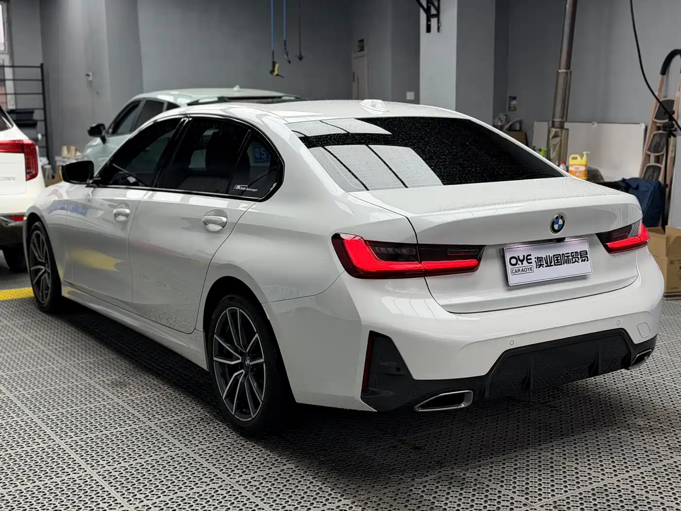 BMW 3 Series 2024 320Li M Sport Package фото 4